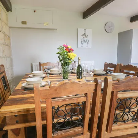 Hayloft Semesterbostad *